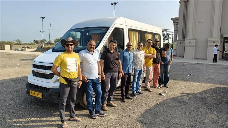 Tempo Traveller on Rent for a Pilgrimage Tour from Mumbai